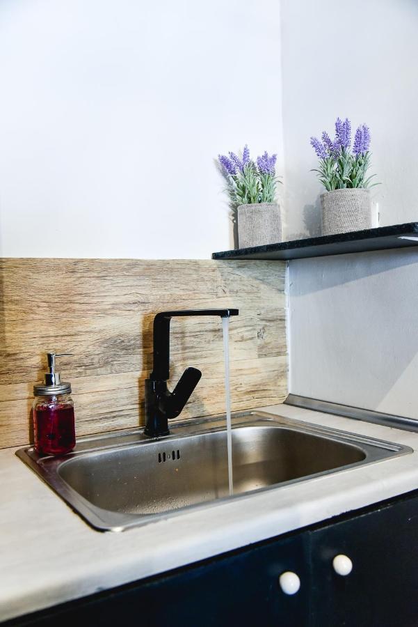 Home Plus Psirri Apartment Атина Екстериор снимка